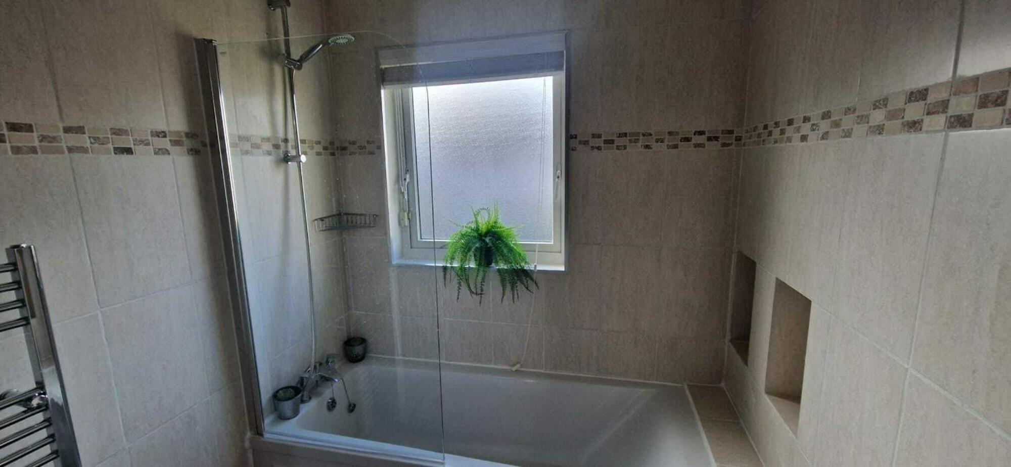 Refurbed Modern & Stylish 3bd - Garden Pets Ok