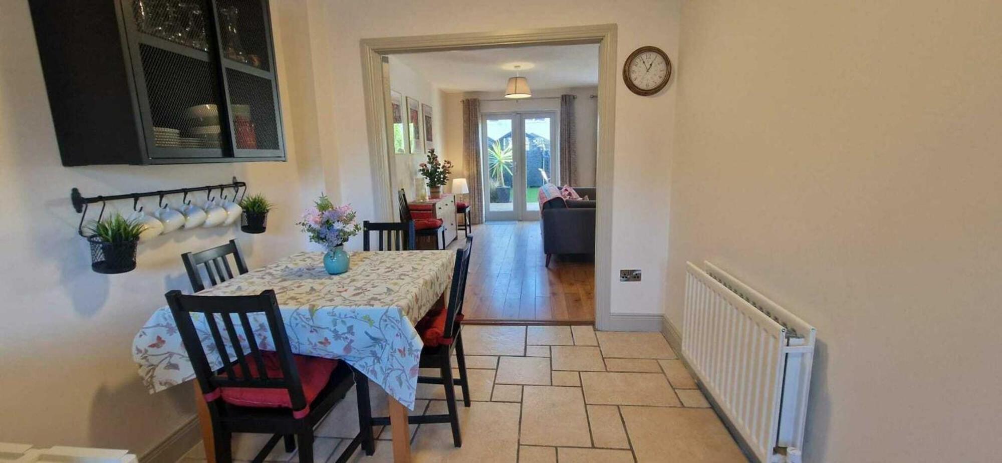 Refurbed Modern & Stylish 3bd - Garden Pets Ok Holiday home *